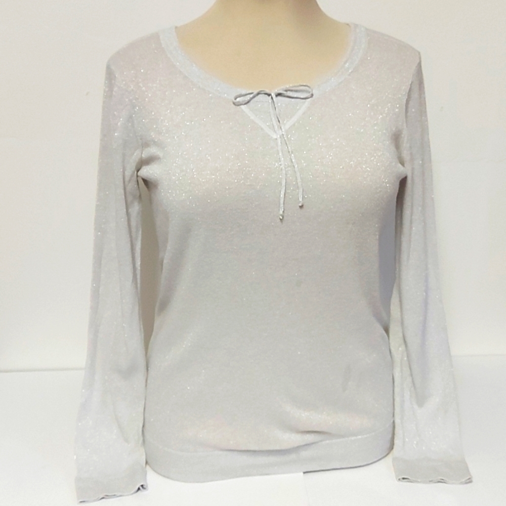 3 for$25- Banana Republic Fine Knit White Sweater with Silver Thread, Size L